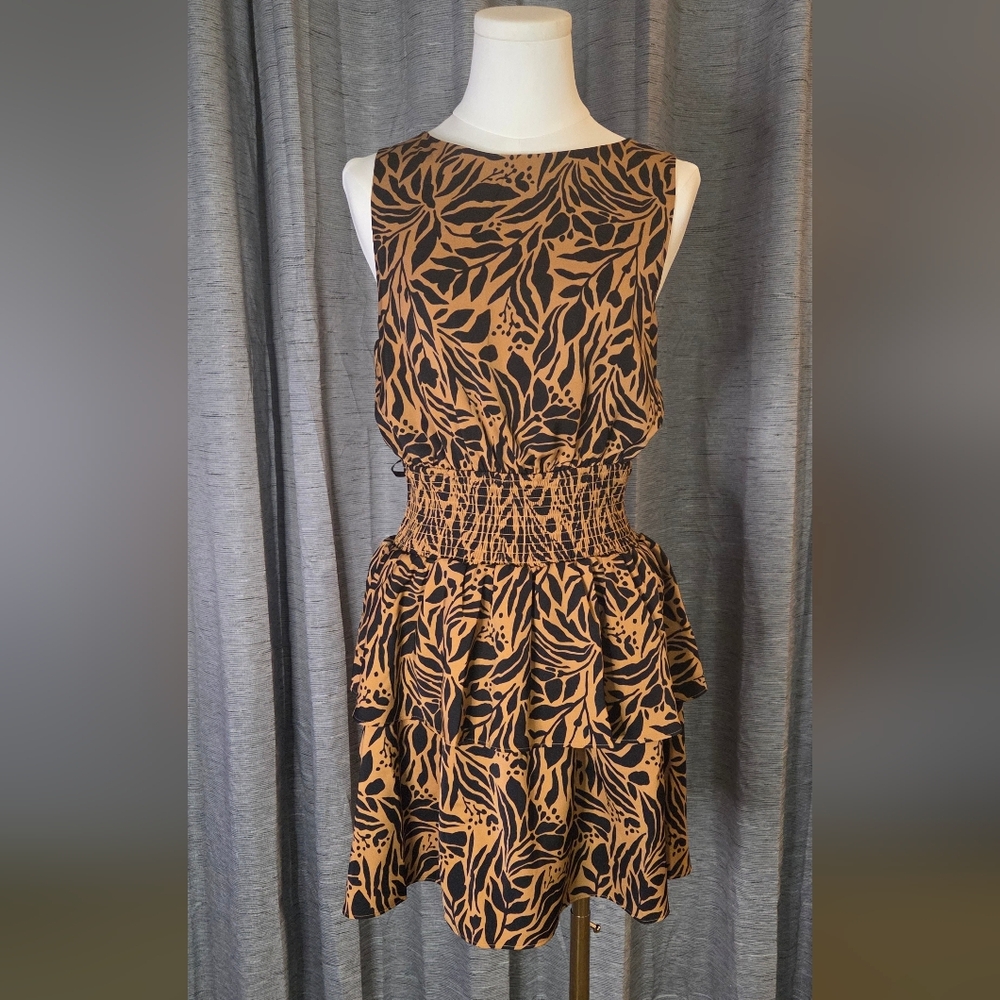 Jessica Simpson Black and Tan Leaf Print Mini Dress